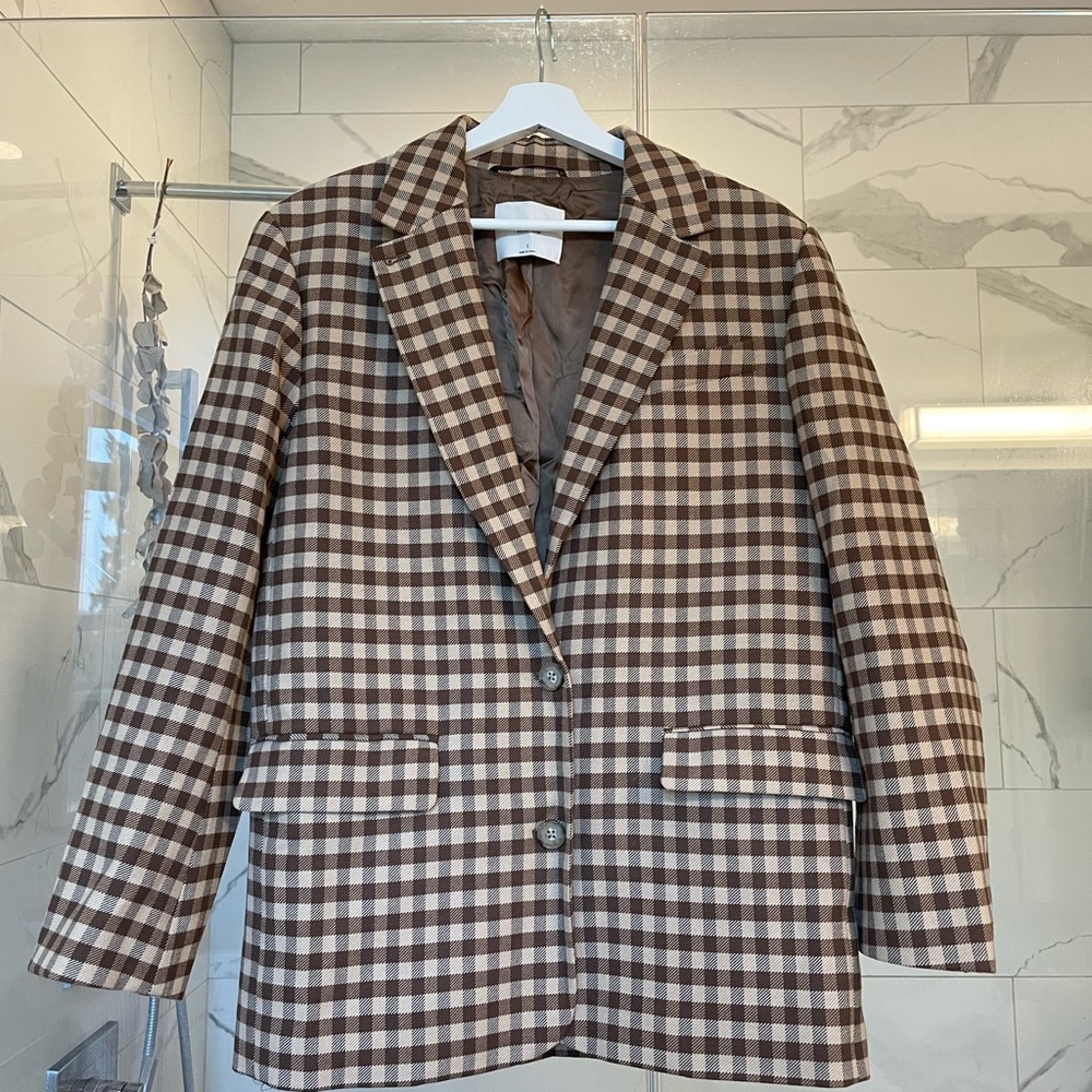 Babaton Agency blazer